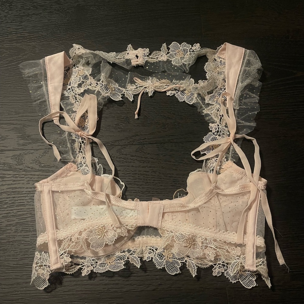 For Love & Lemons Lace Bra - SIZE: 32C - Picture 3 of 4